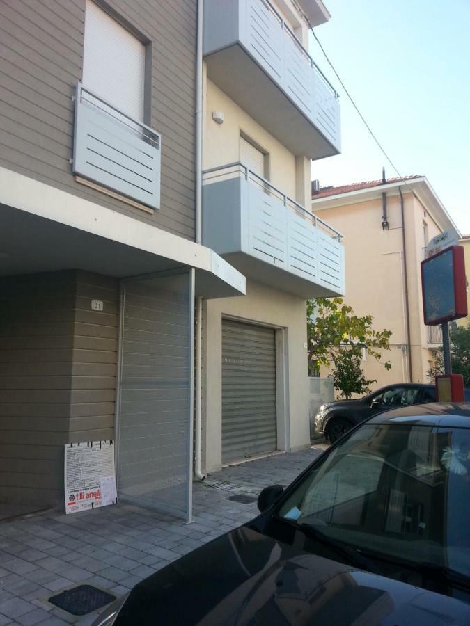 Nuovo Bilocale In Via Lagomaggio, 31 Rimini Bagian luar foto