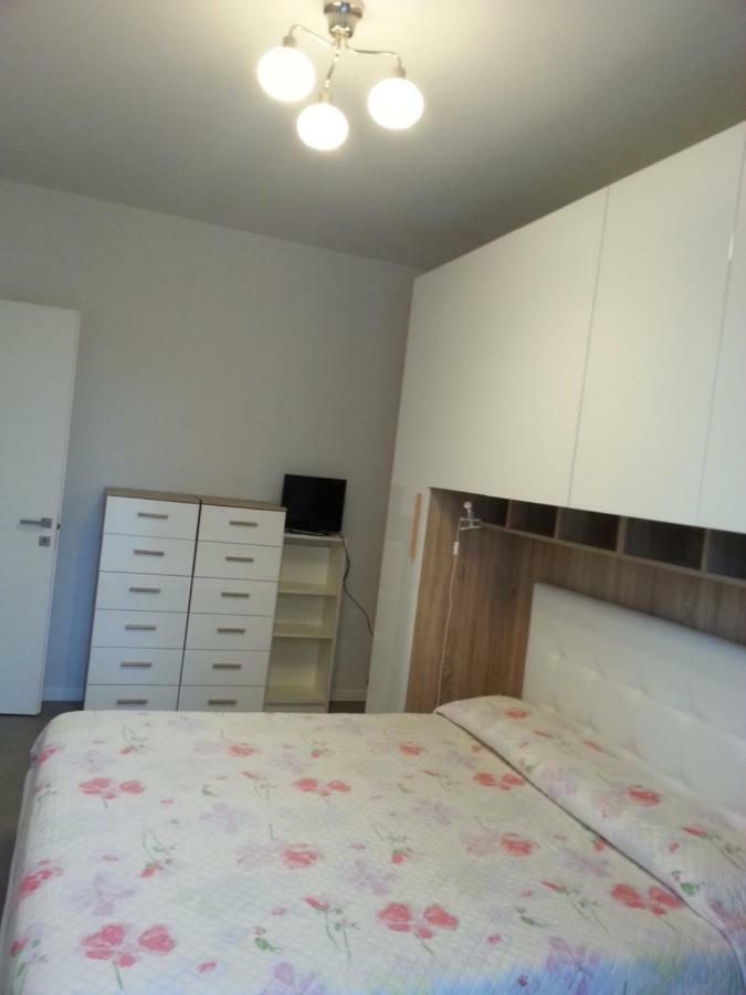 Nuovo Bilocale In Via Lagomaggio, 31 Rimini Bagian luar foto