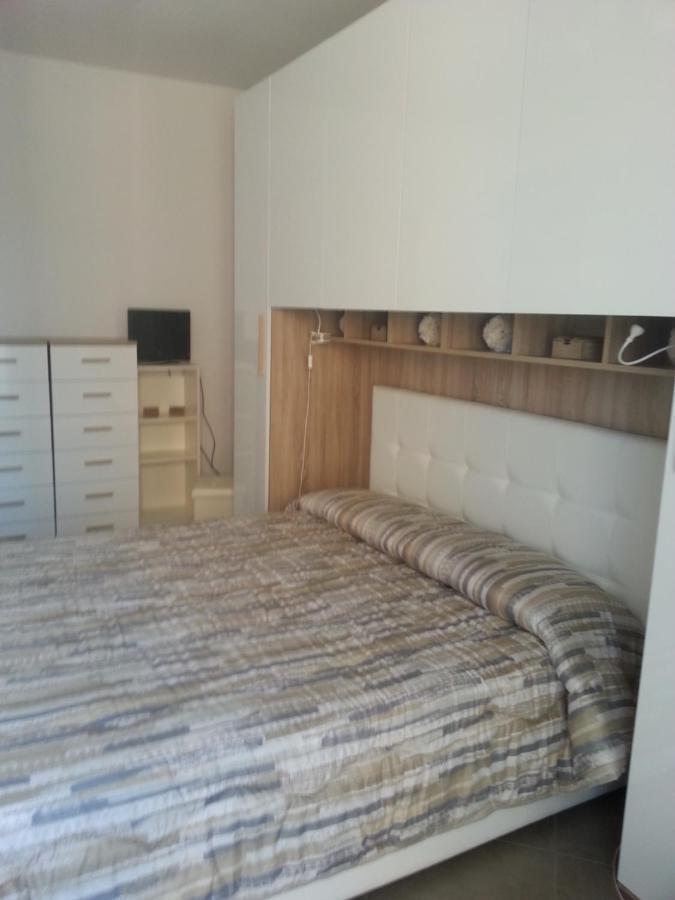 Nuovo Bilocale In Via Lagomaggio, 31 Rimini Bagian luar foto